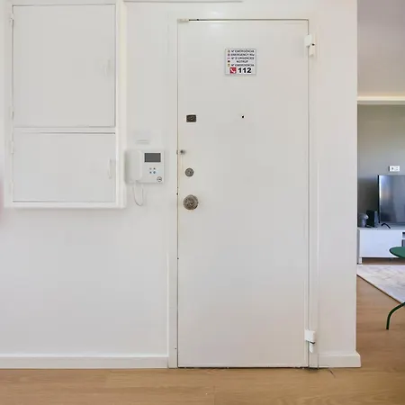 Daire Saldanha 2 Lisboa